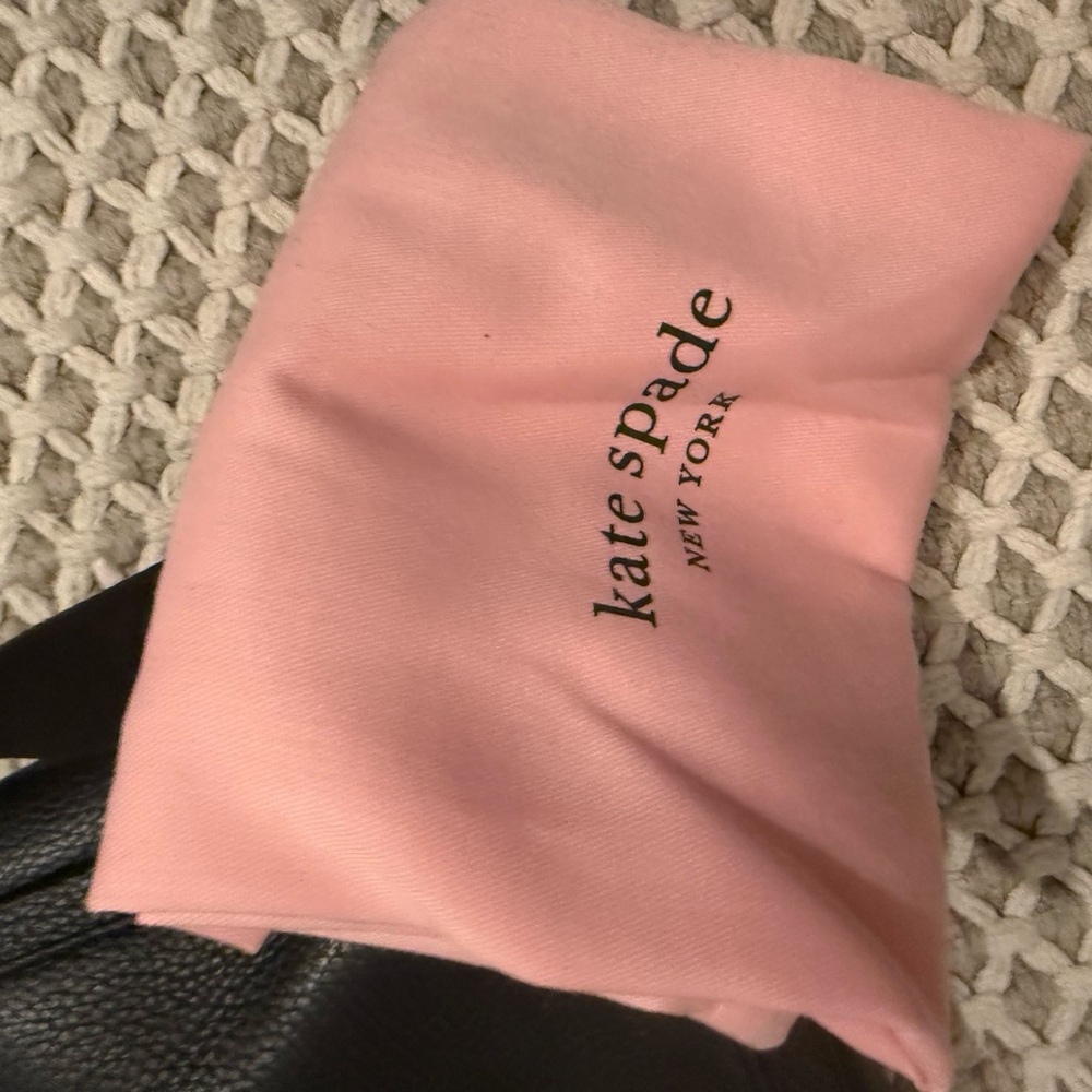 Kate Spade - Picture 2 of 7